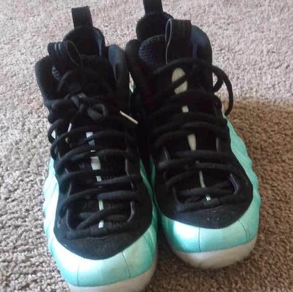 Island green foamposites - Picture 1 of 2